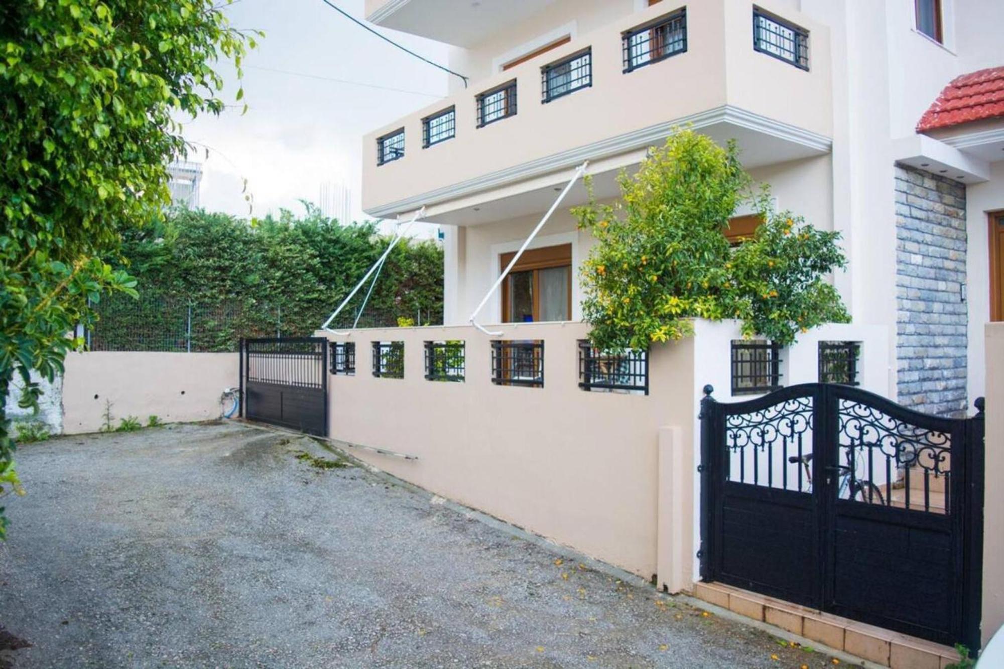 Depie Luxury Apartment In Pastida ภายนอก รูปภาพ